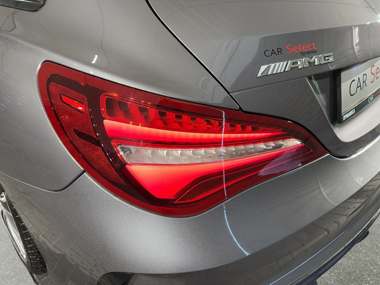 Mercedes CLA 45 AMG - Zdjęcie 10