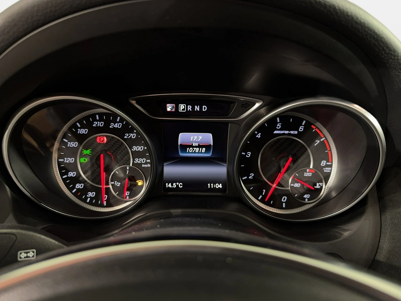 Mercedes CLA 45 AMG - Zdjęcie 24