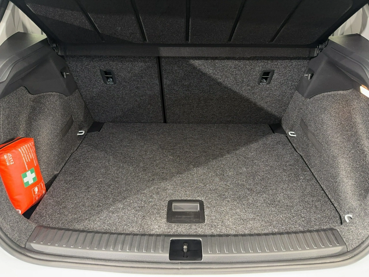 Seat Arona - Zdjęcie 13