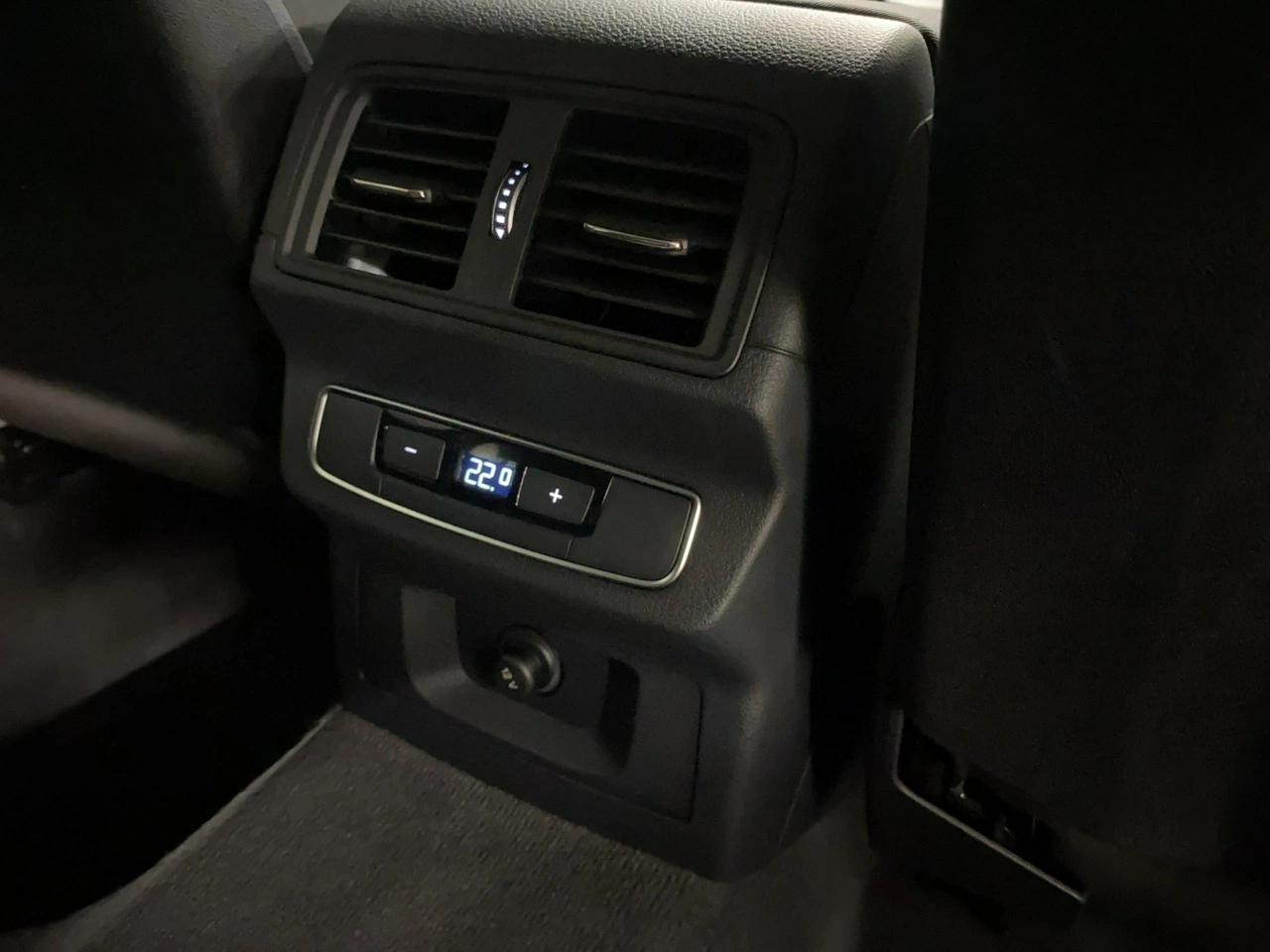 Audi Q5 - Zdjęcie 16
