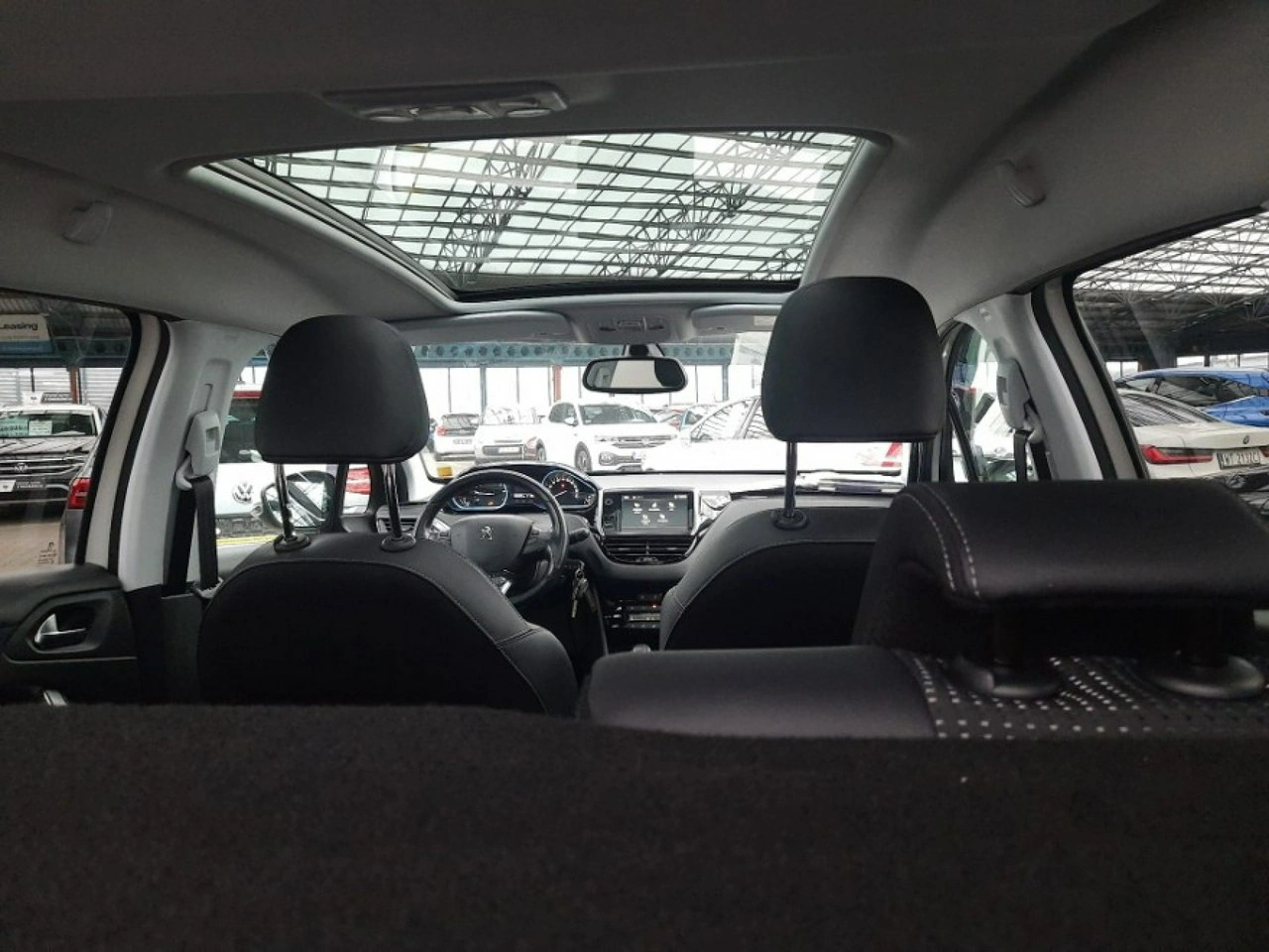 Peugeot 2008 - Zdjęcie 17