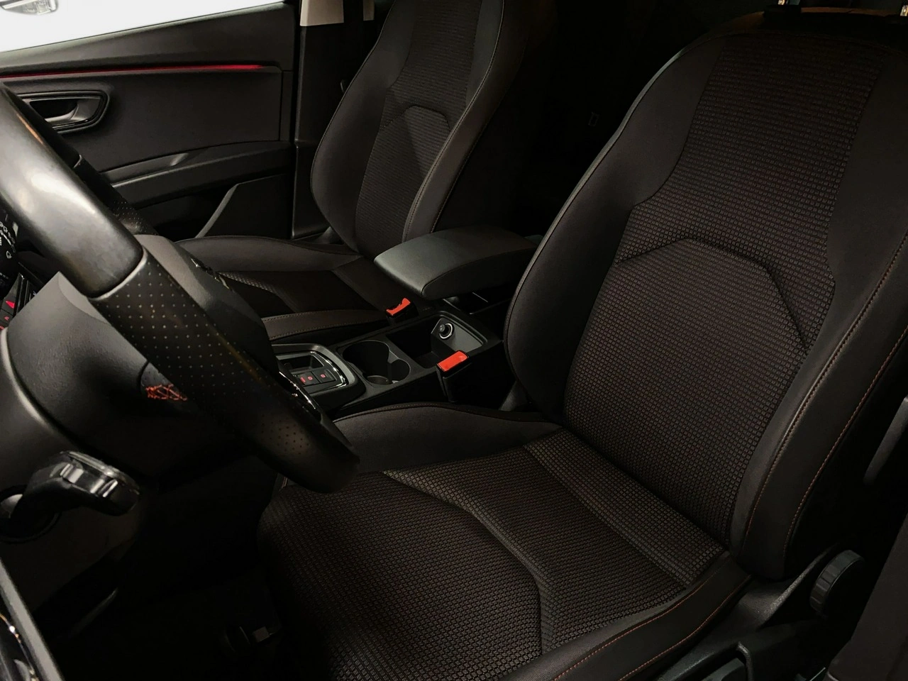 Seat Leon Sportstourer - Zdjęcie 13