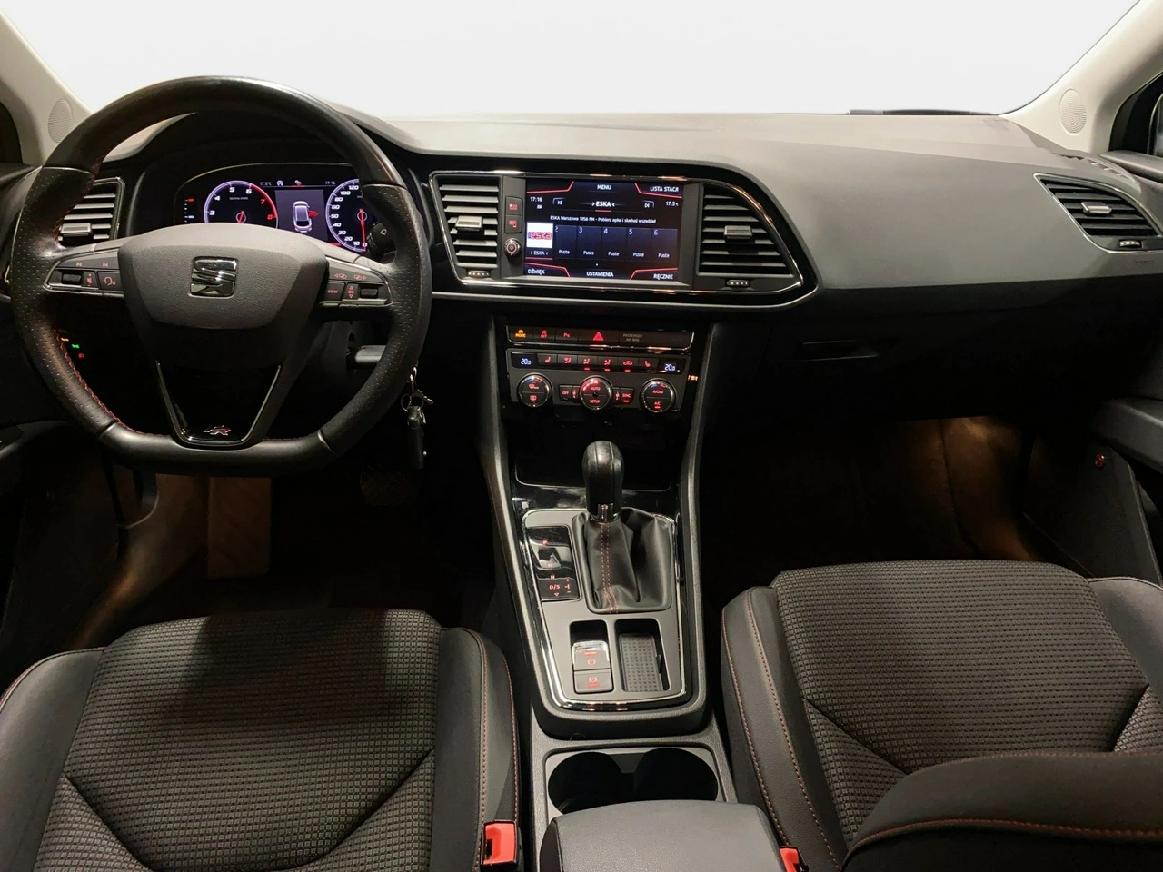 Seat Leon Sportstourer - Zdjęcie 18