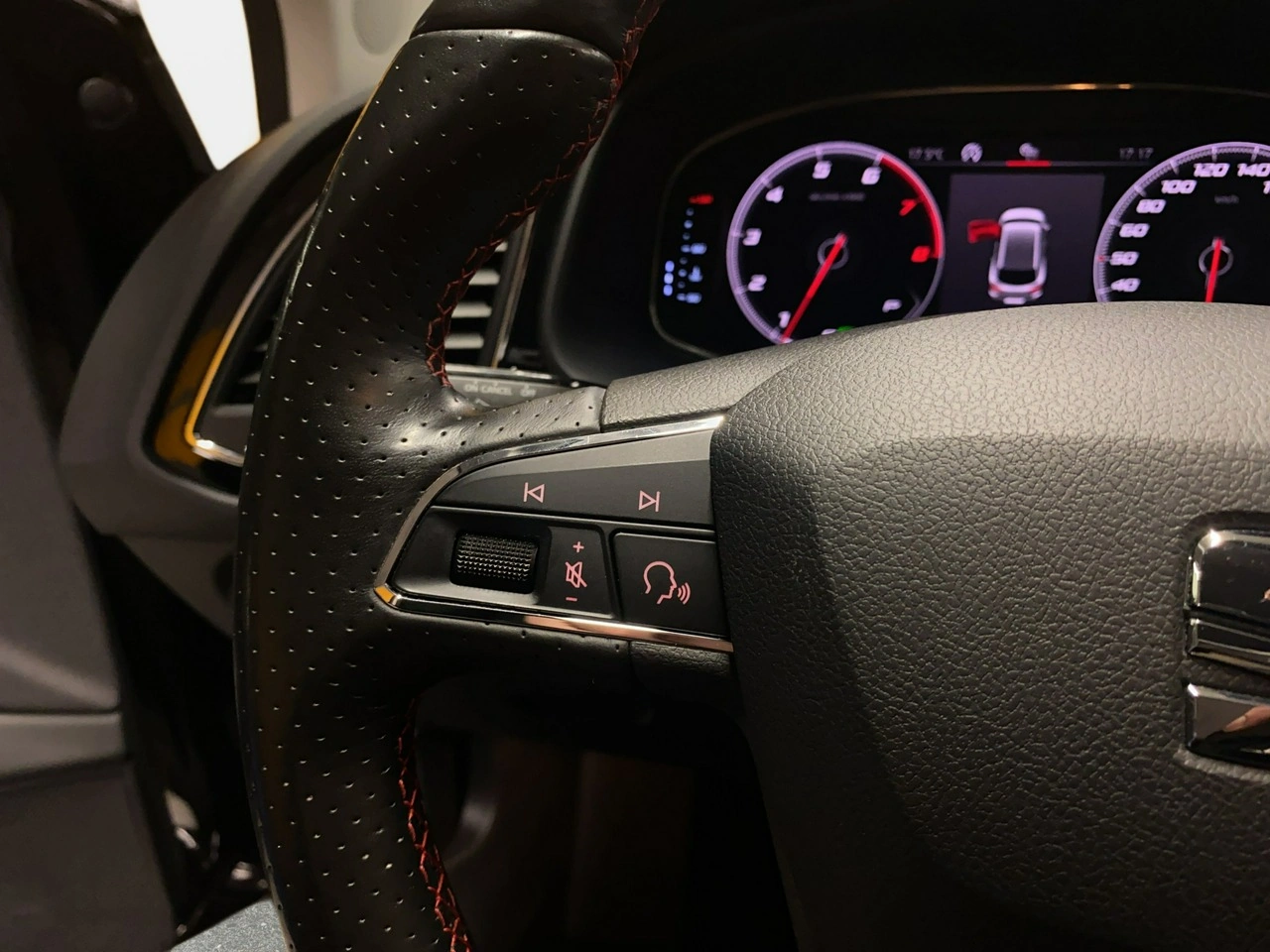 Seat Leon Sportstourer - Zdjęcie 20