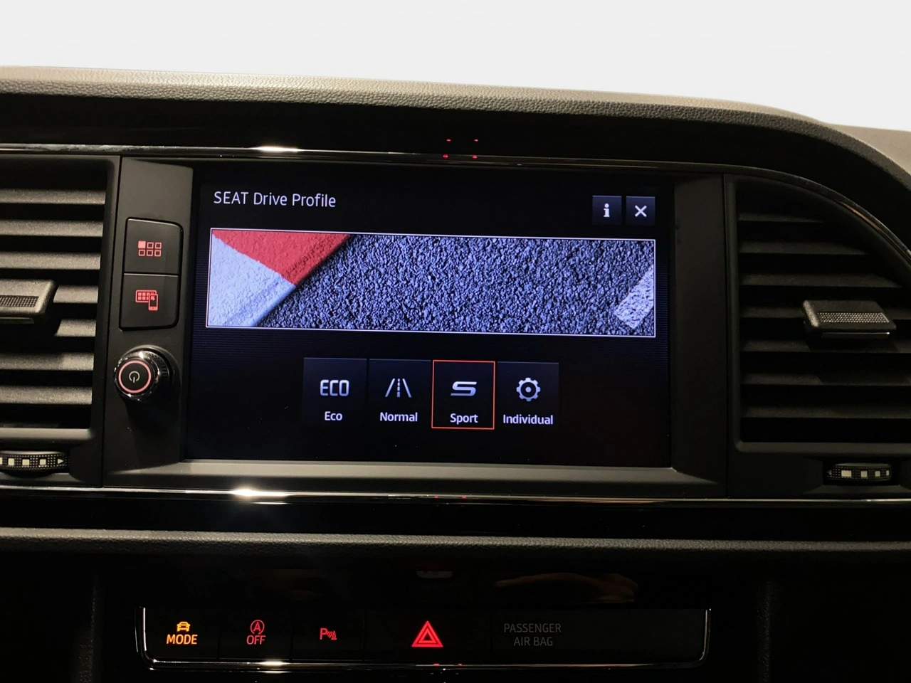 Seat Leon Sportstourer - Zdjęcie 30