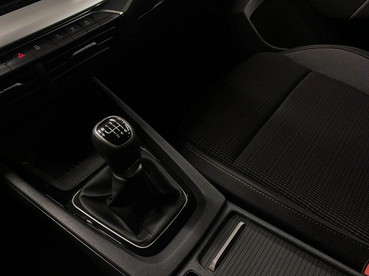 Skoda Octavia - Zdjęcie 33