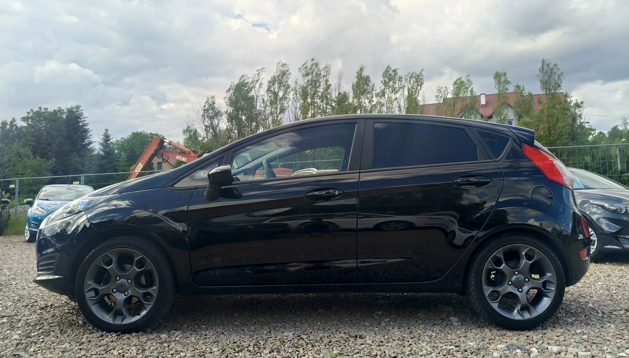 Ford Fiesta - Zdjęcie 4