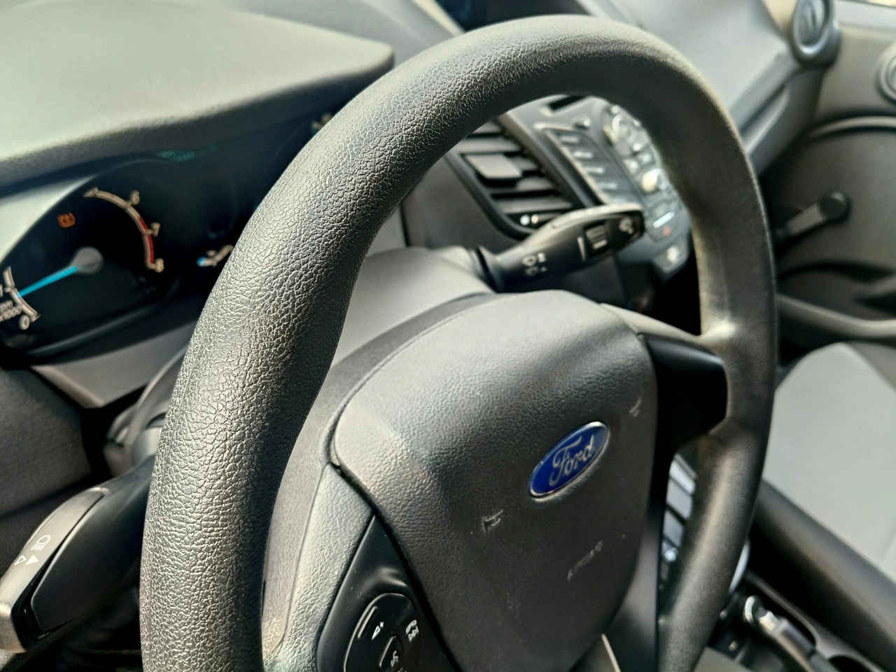Ford Fiesta - Zdjęcie 6