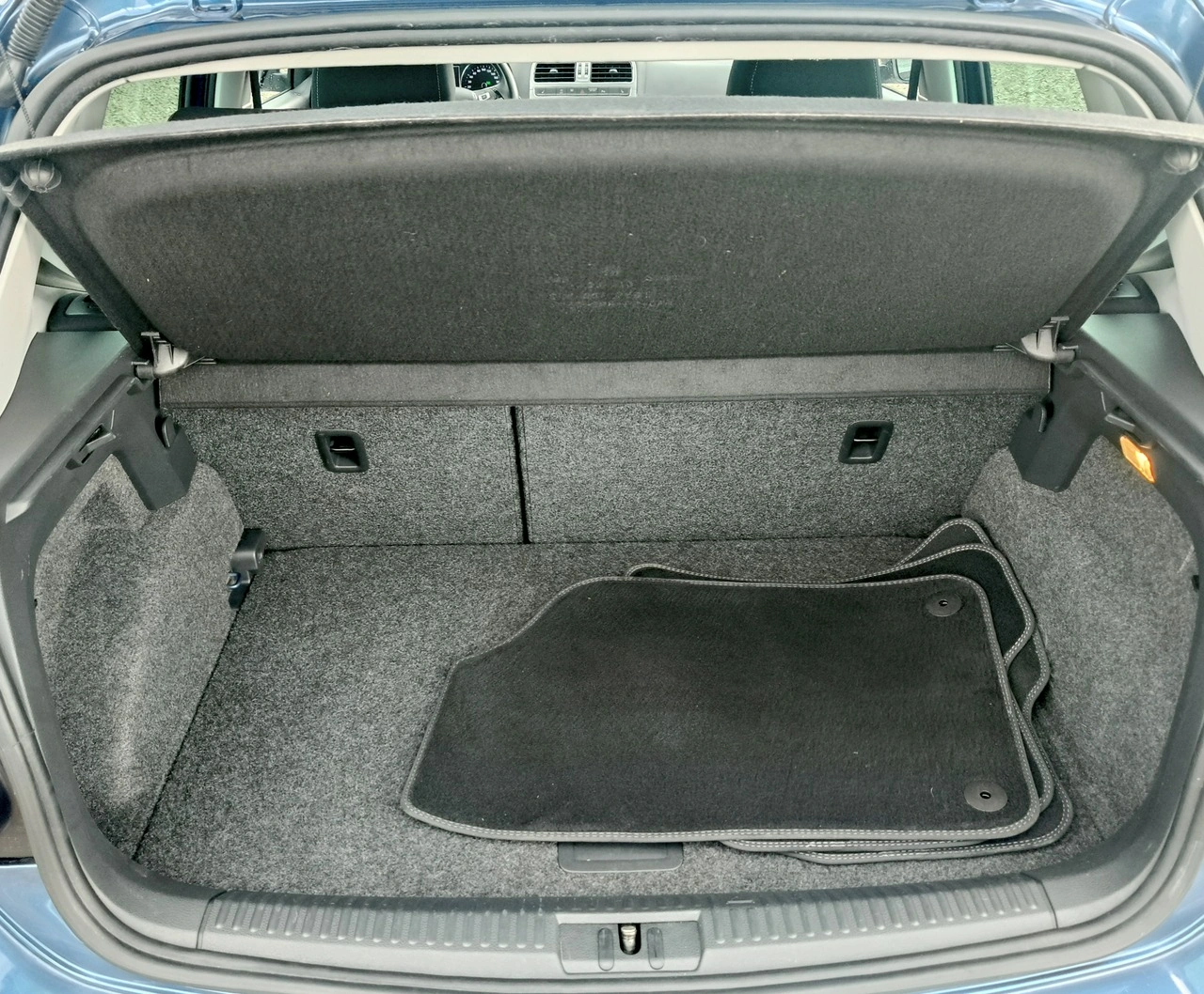 Volkswagen Polo - Zdjęcie 15