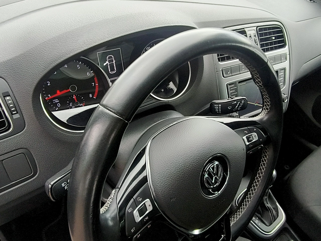 Volkswagen Polo - Zdjęcie 22