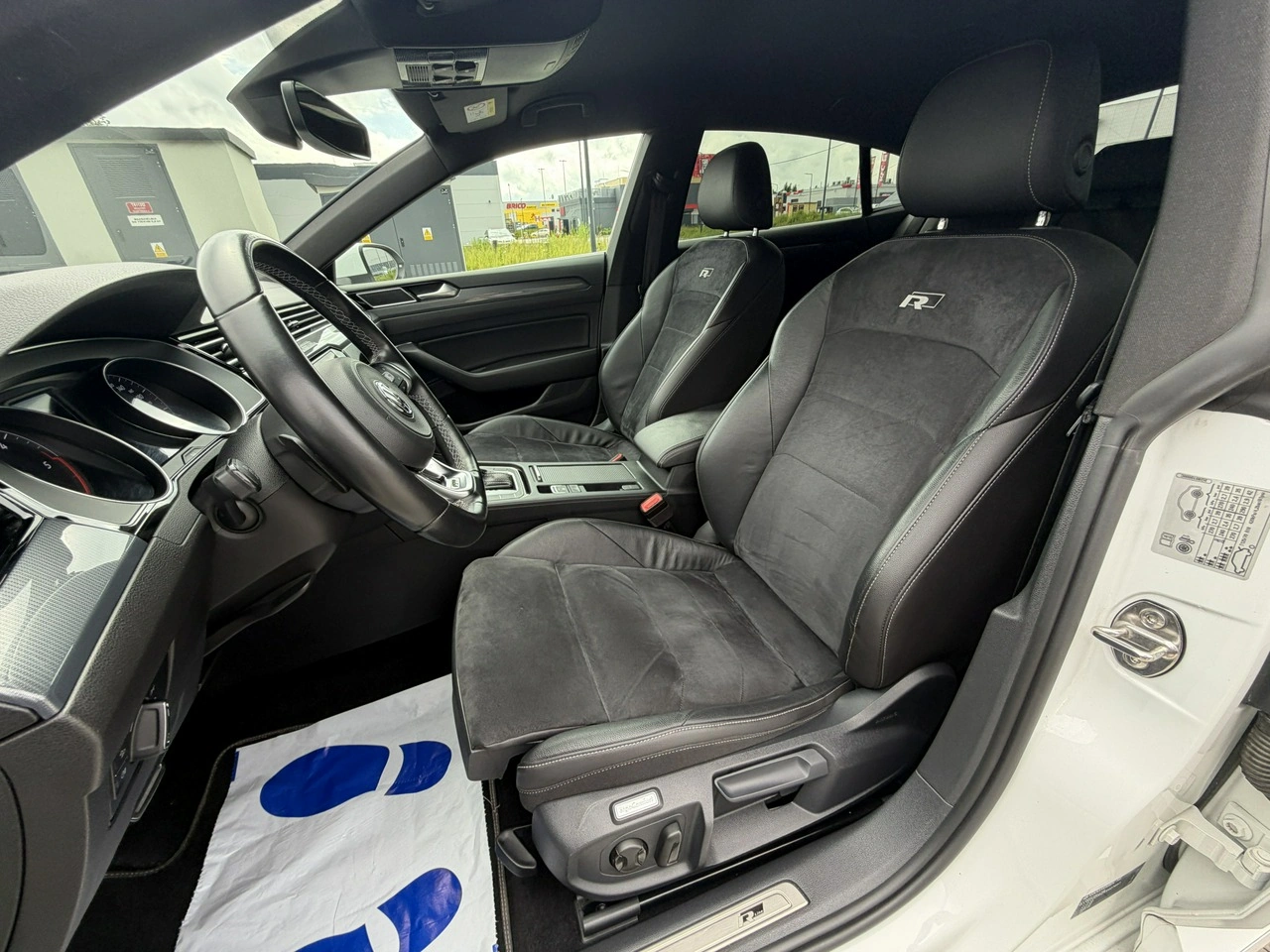 Volkswagen Arteon - Zdjęcie 18
