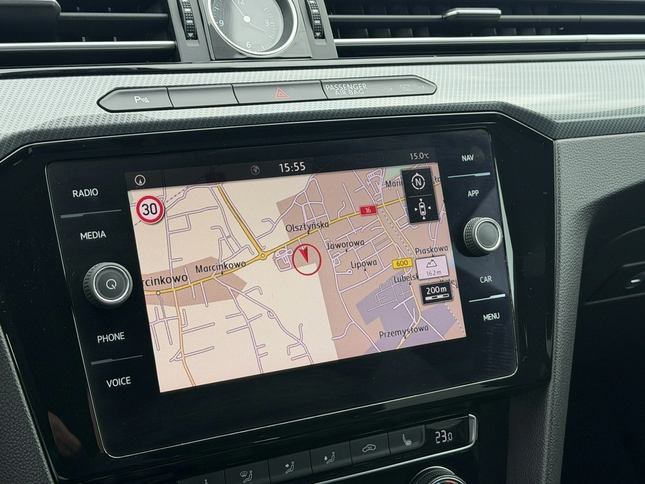Volkswagen Arteon - Zdjęcie 29