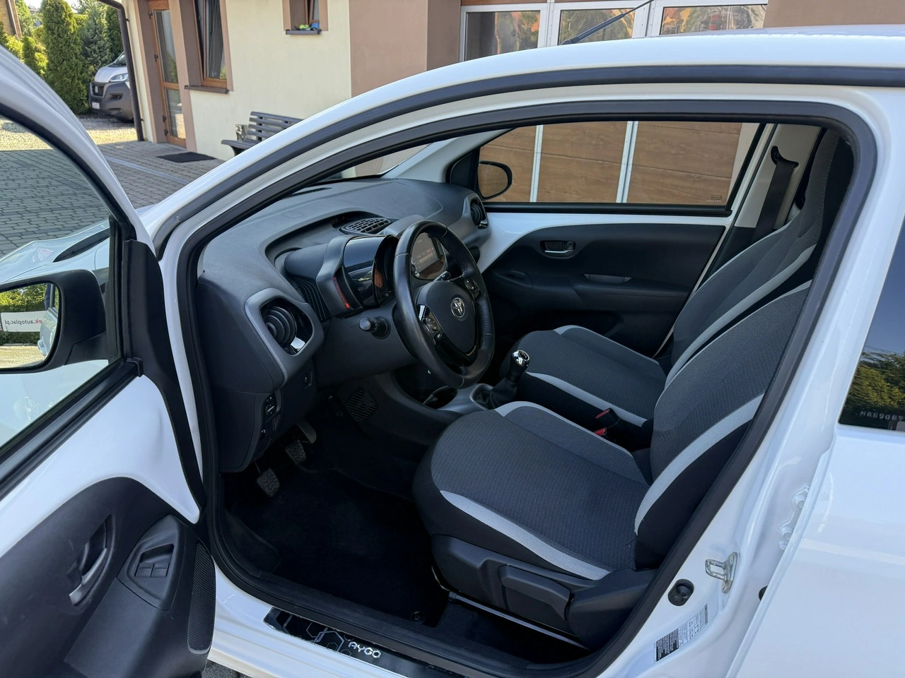 Toyota Aygo - Zdjęcie 21