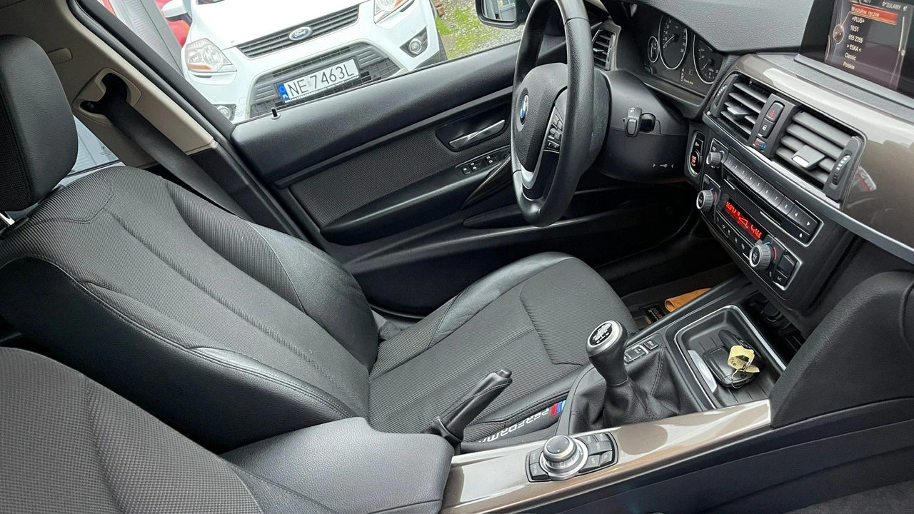 BMW 318 - Zdjęcie 16