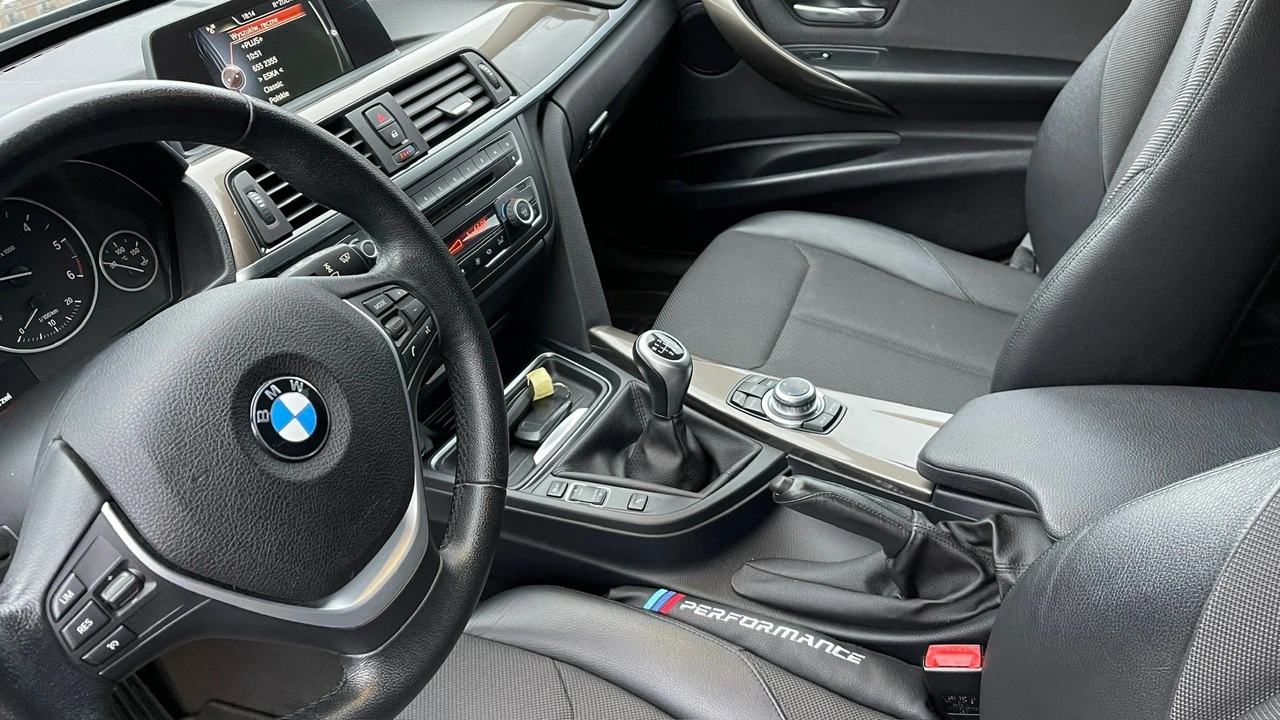 BMW 318 - Zdjęcie 22