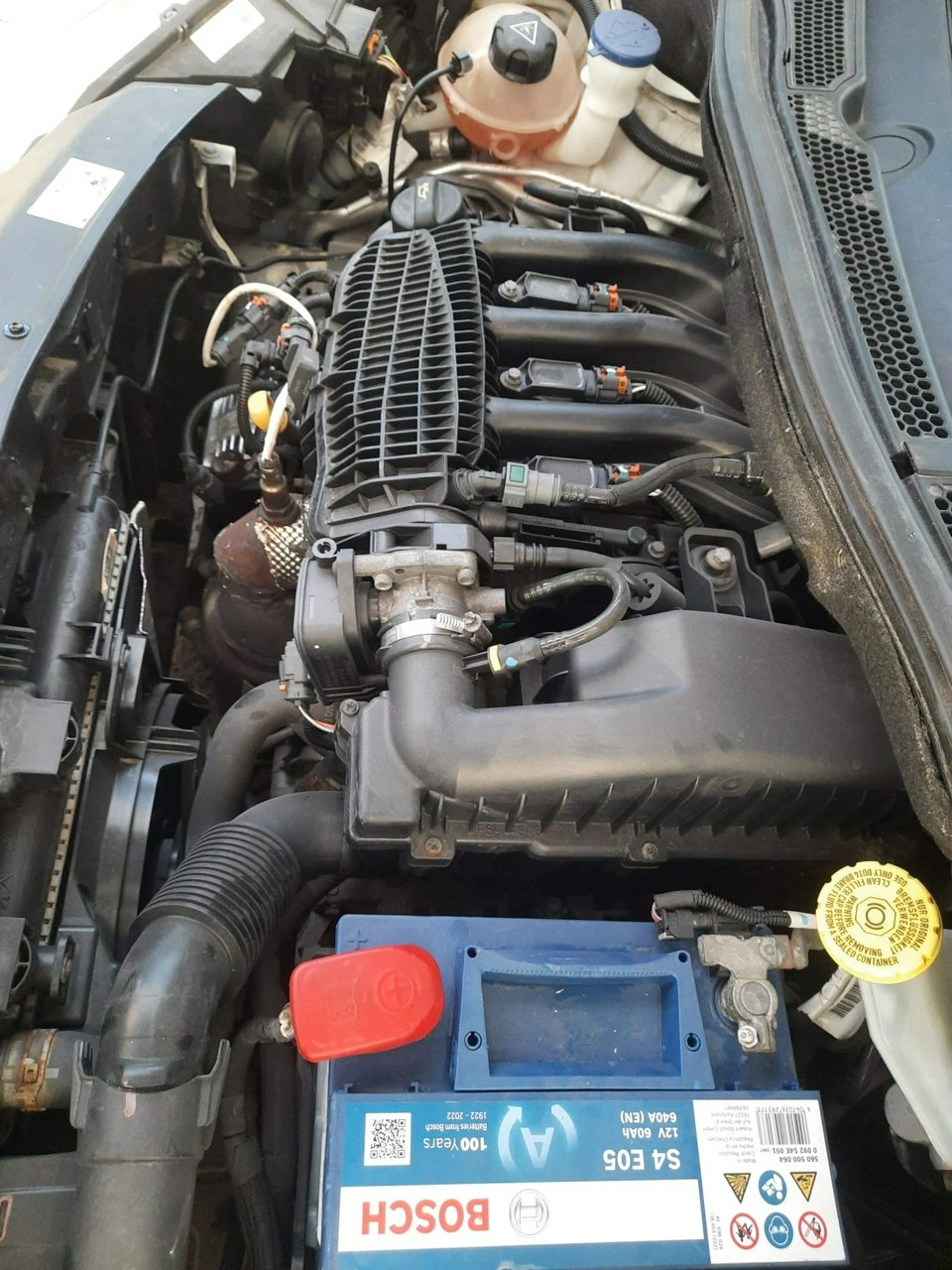 Peugeot 208 - Zdjęcie 36