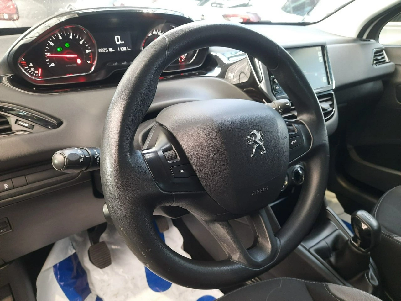 Peugeot 208 - Zdjęcie 10