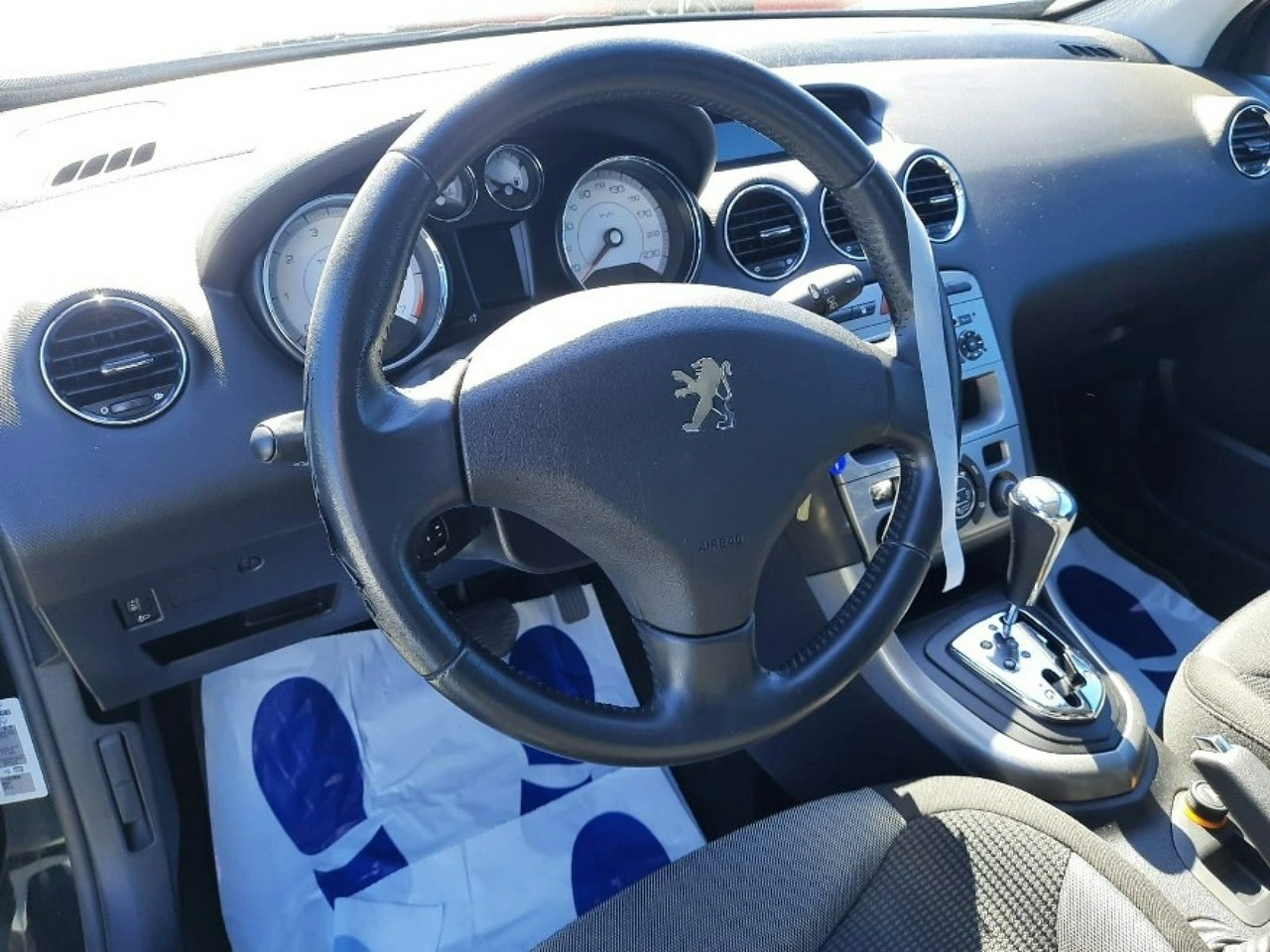 Peugeot 308 - Zdjęcie 6