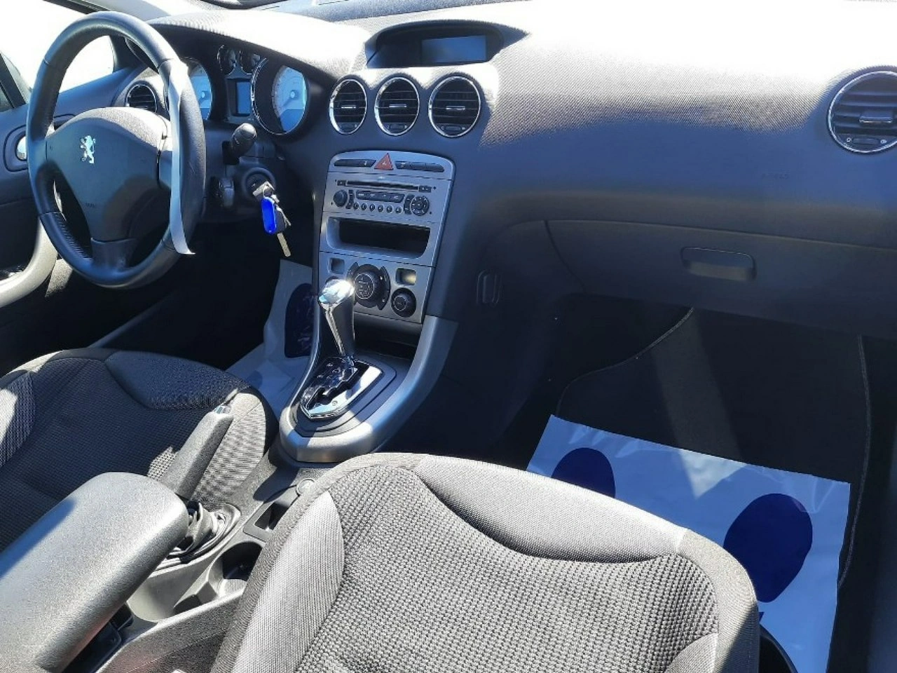 Peugeot 308 - Zdjęcie 10