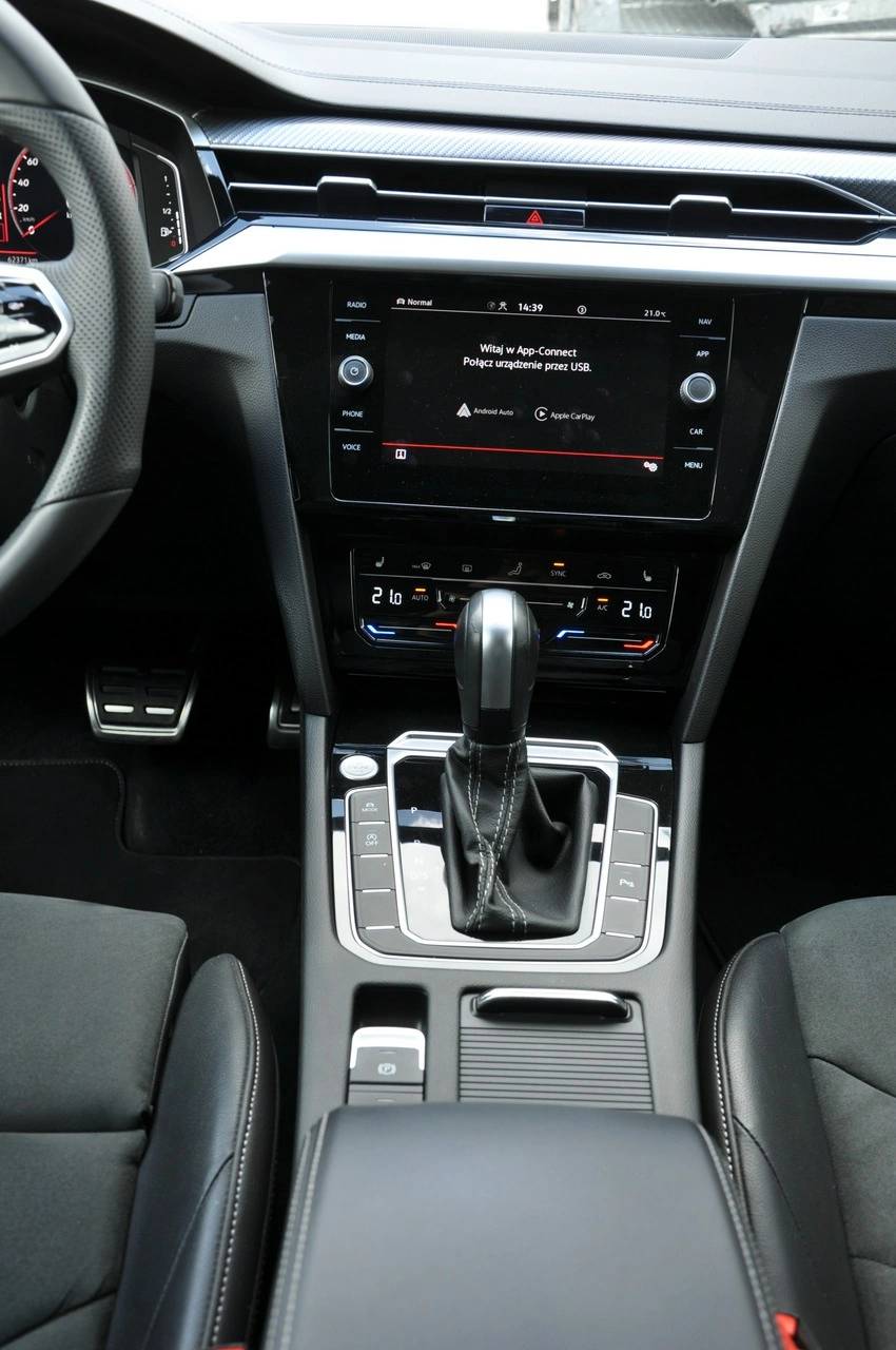 Volkswagen Arteon - Zdjęcie 30