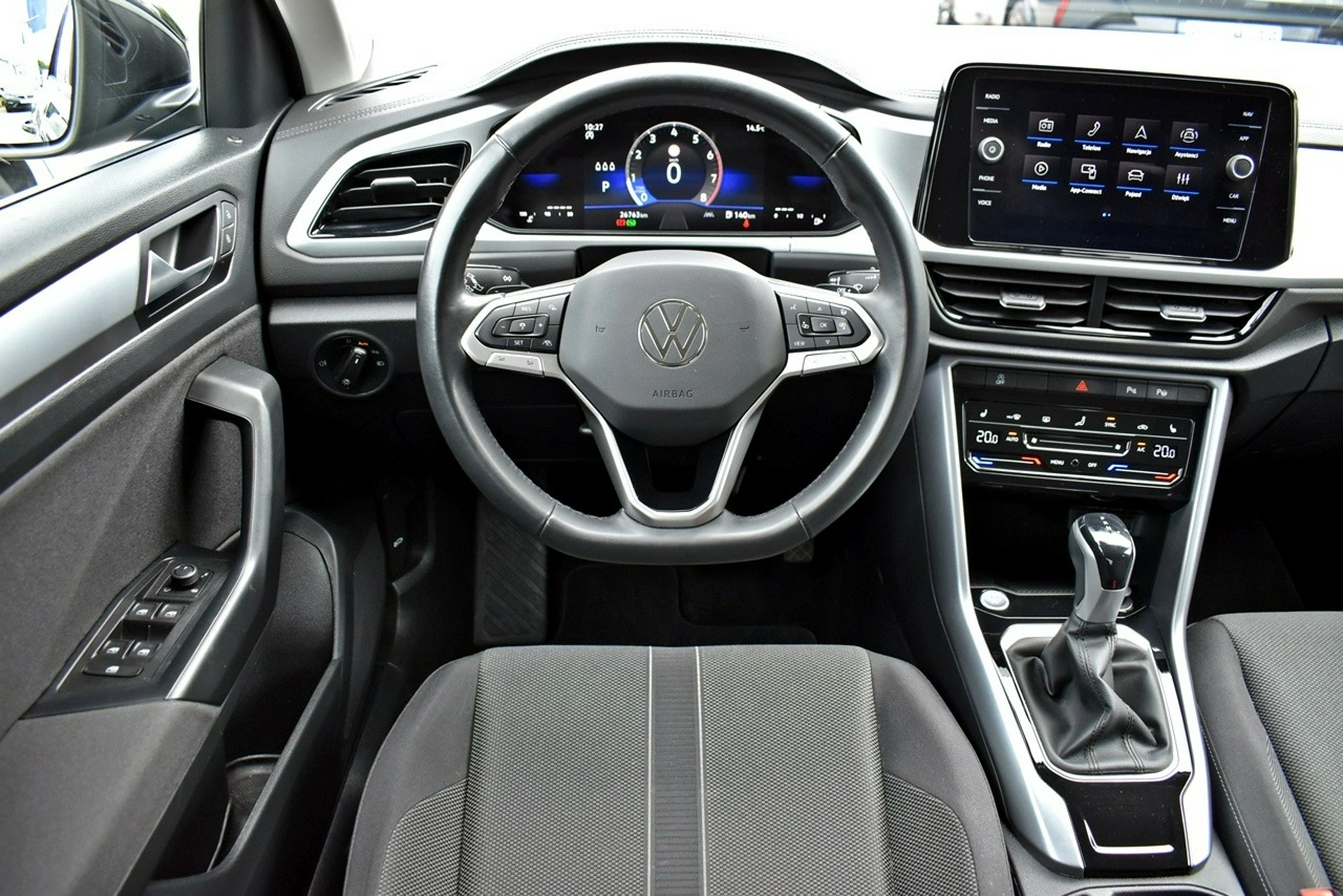 Volkswagen T-Roc - Zdjęcie 12