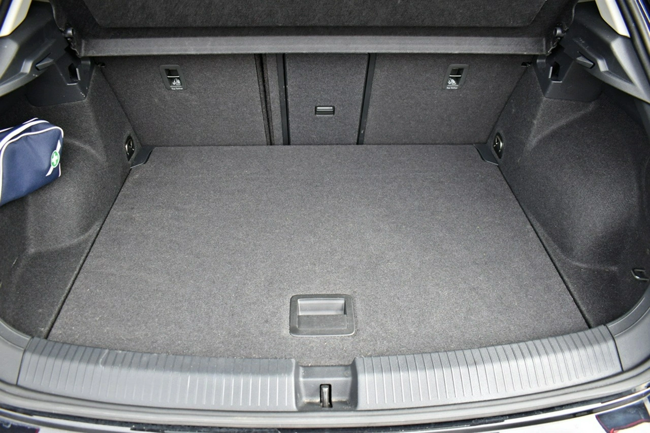 Volkswagen T-Roc - Zdjęcie 24