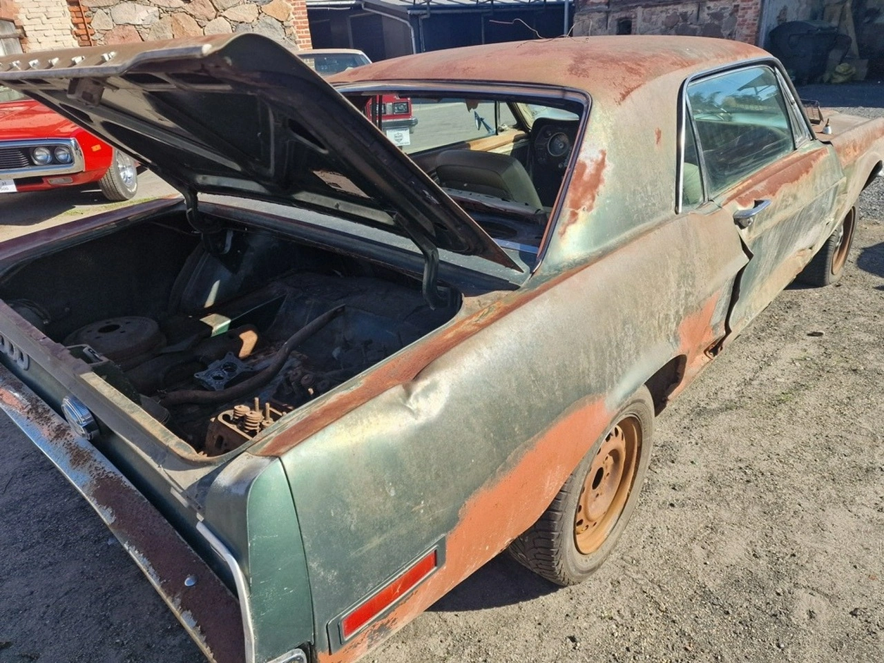 Ford Mustang - Zdjęcie 24
