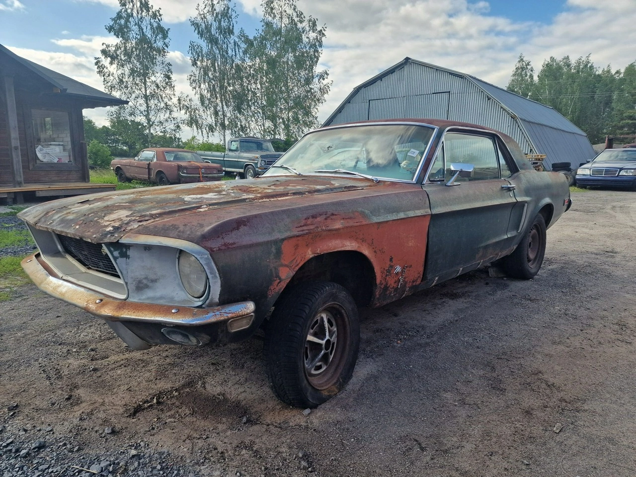 Ford Mustang - Główne zdjęcie