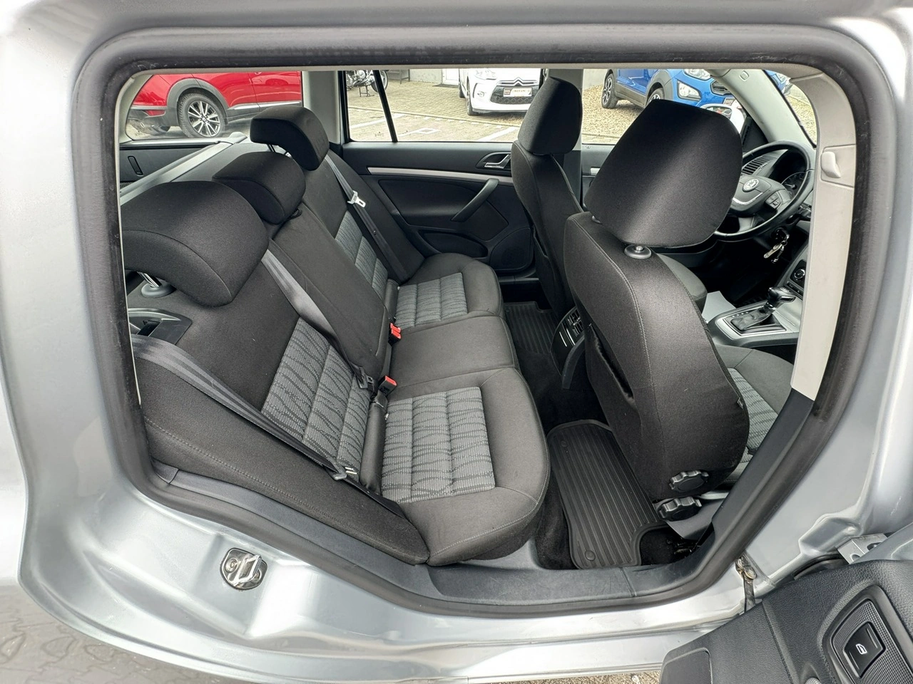 Skoda Octavia - Zdjęcie 17