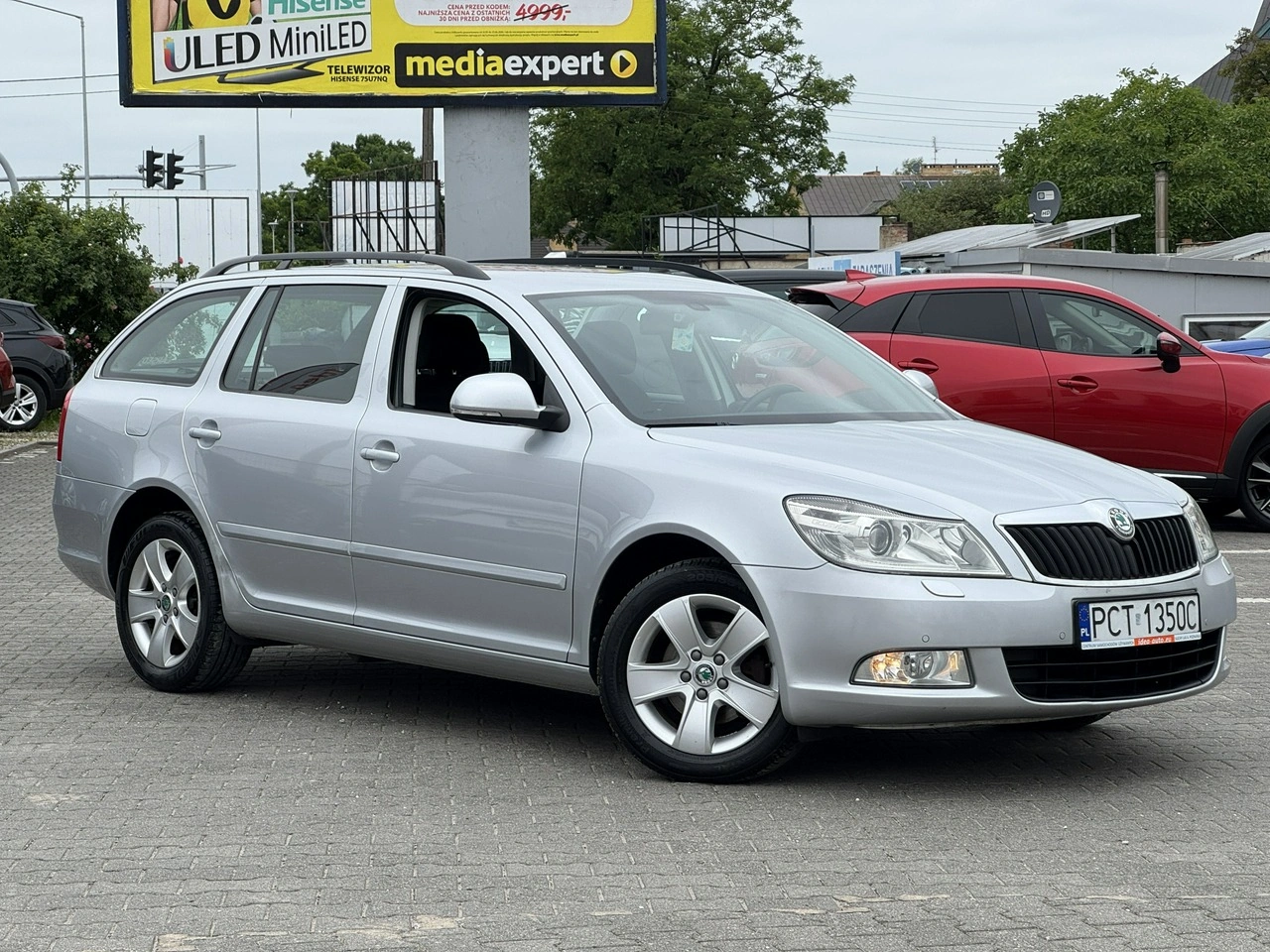 Skoda Octavia - Zdjęcie 8
