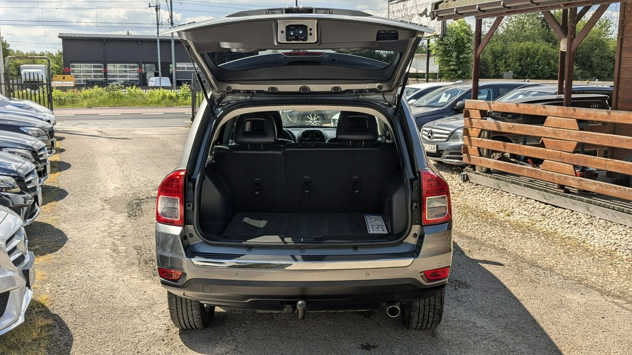 Jeep Compass - Zdjęcie 32