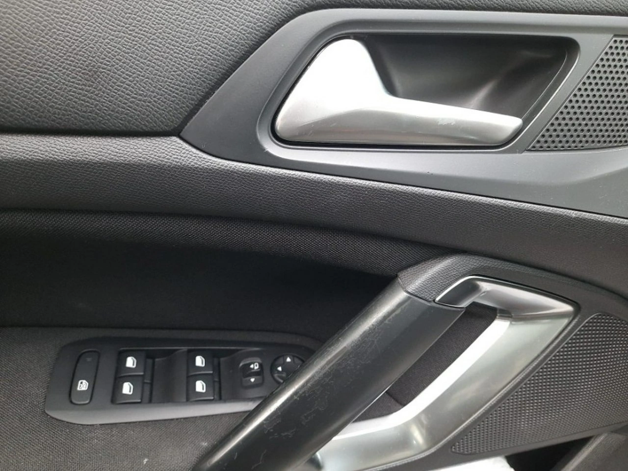 Peugeot 308 SW - Zdjęcie 12