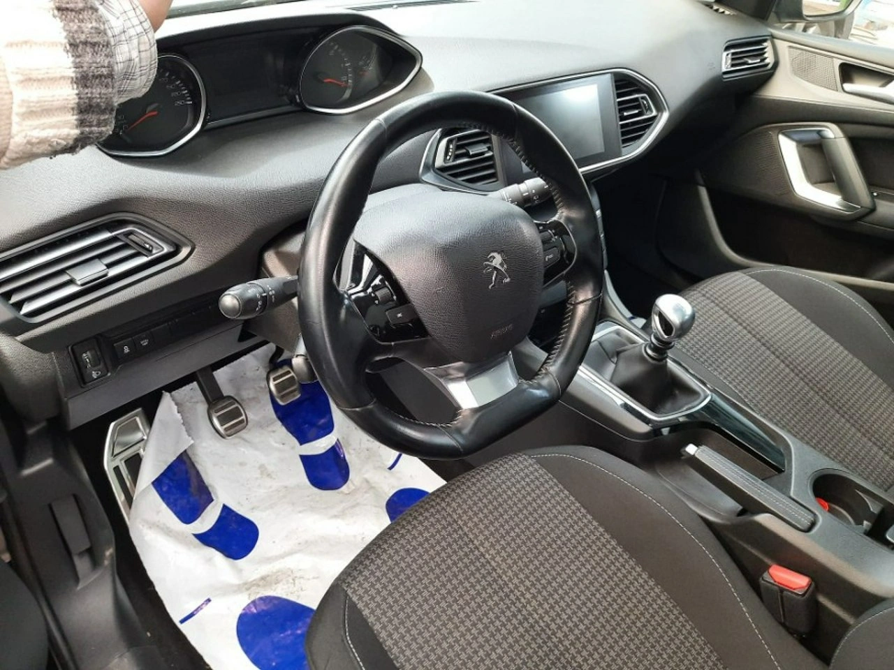 Peugeot 308 SW - Zdjęcie 7