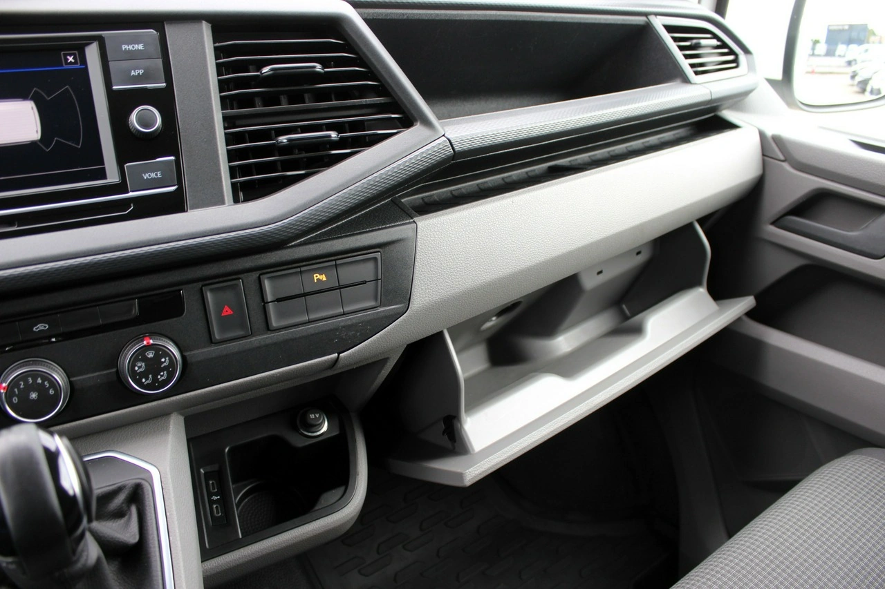 Volkswagen Transporter - Zdjęcie 22