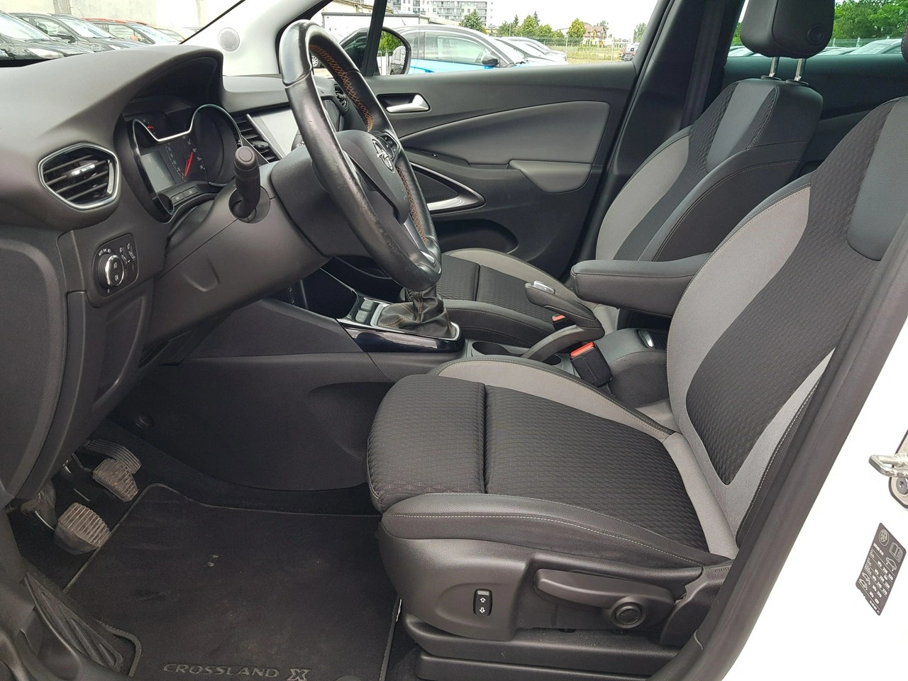 Opel Crossland X - Zdjęcie 9