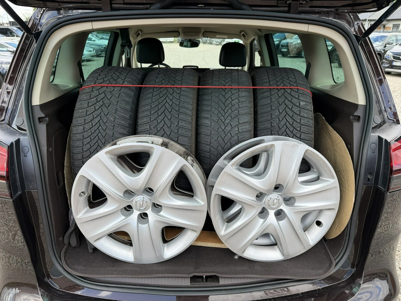 Opel Zafira - Zdjęcie 13