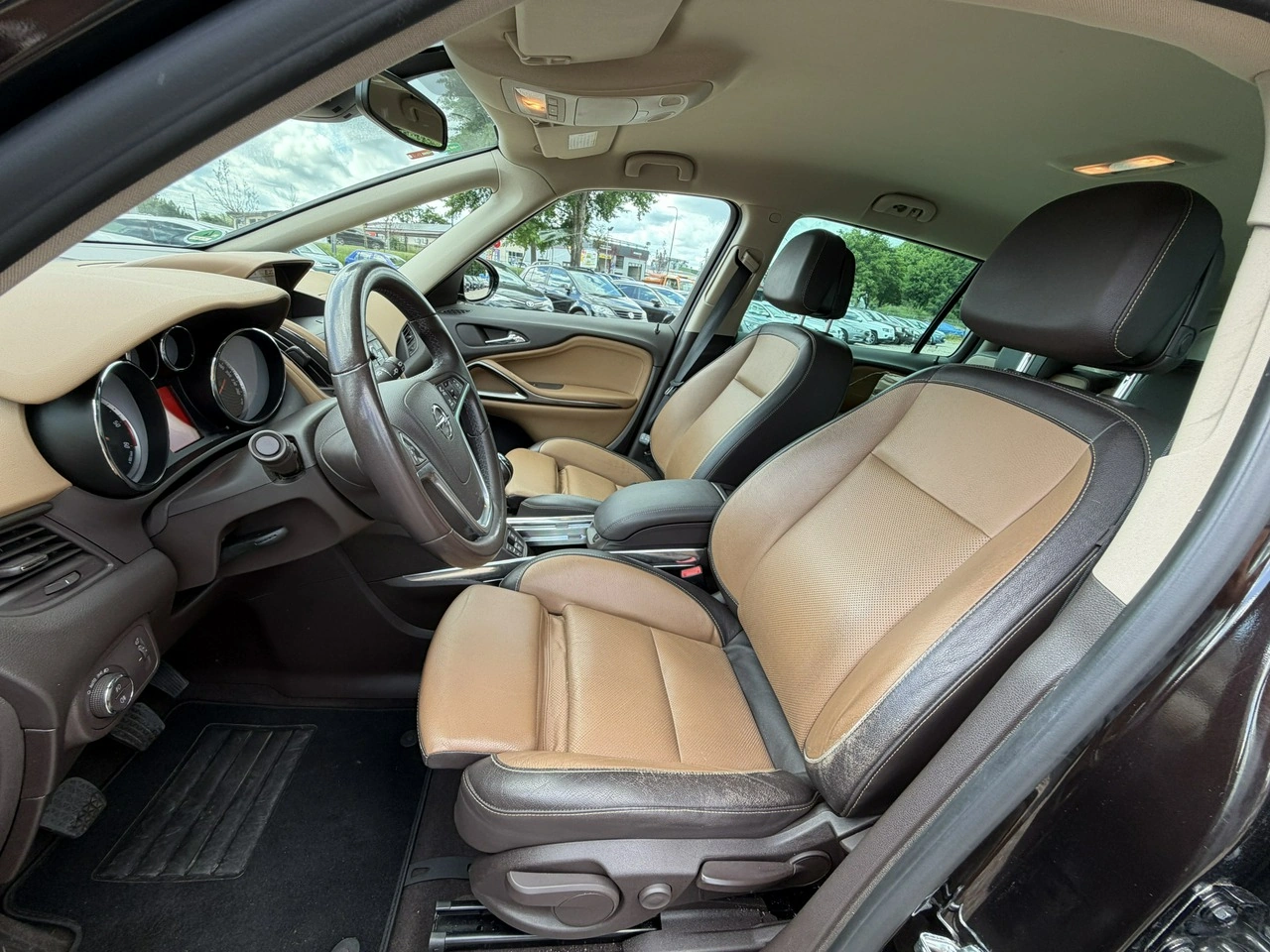 Opel Zafira - Zdjęcie 8