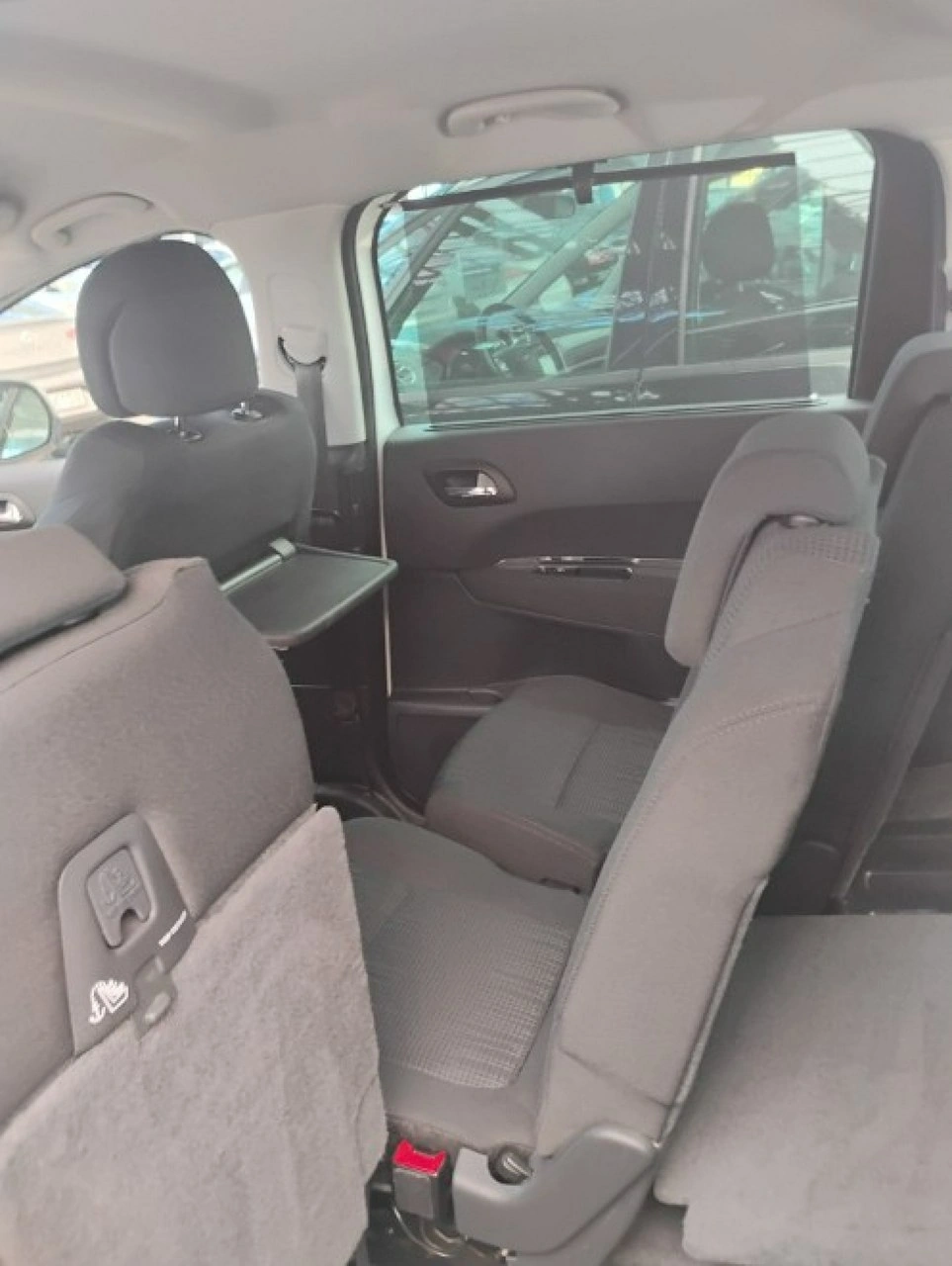 Peugeot 5008 - Zdjęcie 14