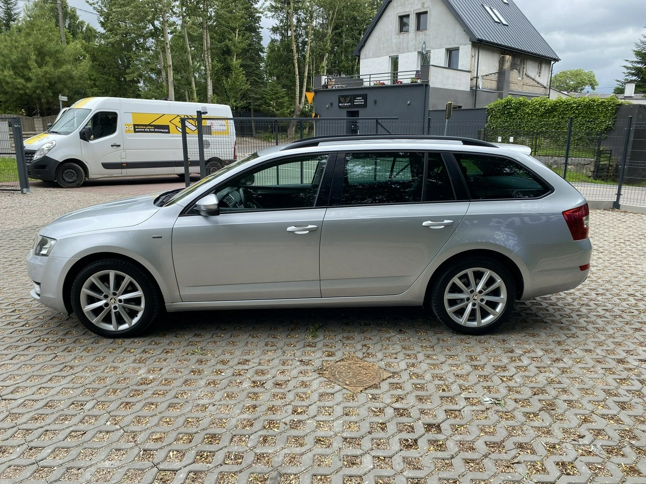 Skoda Octavia - Zdjęcie 6