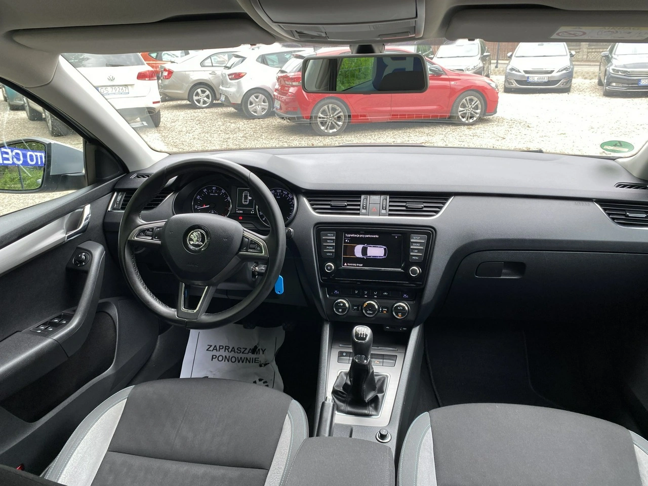 Skoda Octavia - Zdjęcie 8