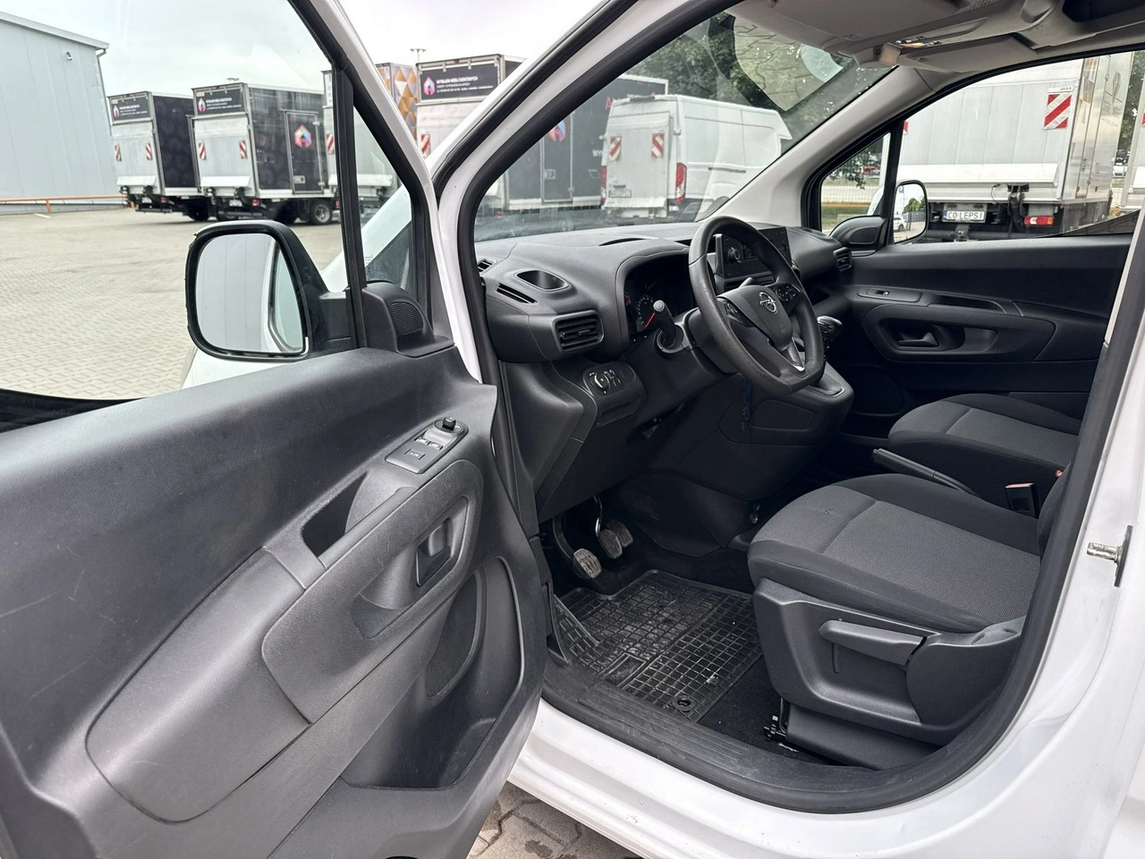 Opel Combo - Zdjęcie 9