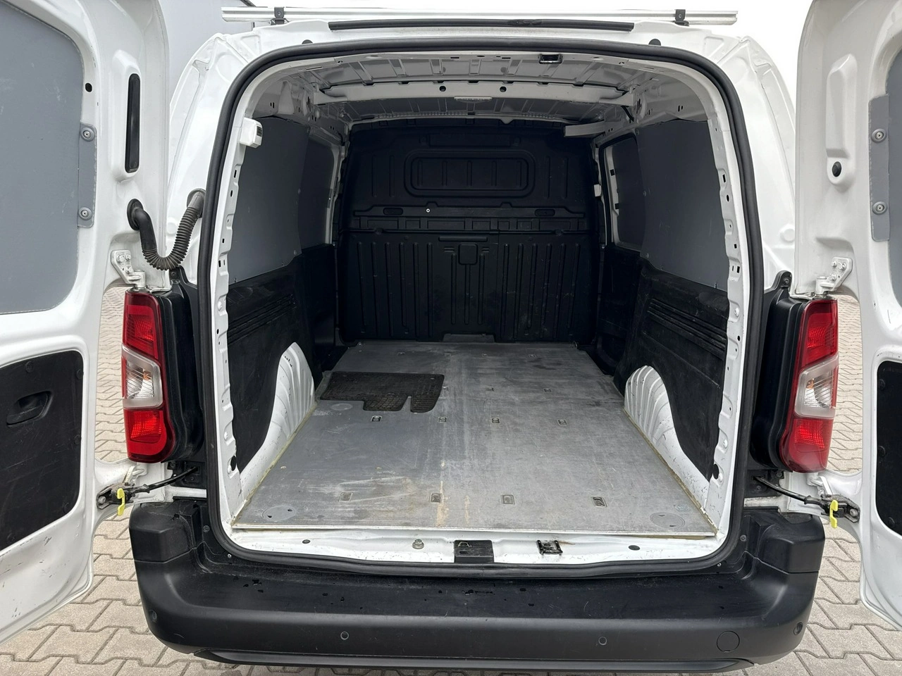 Opel Combo - Zdjęcie 19