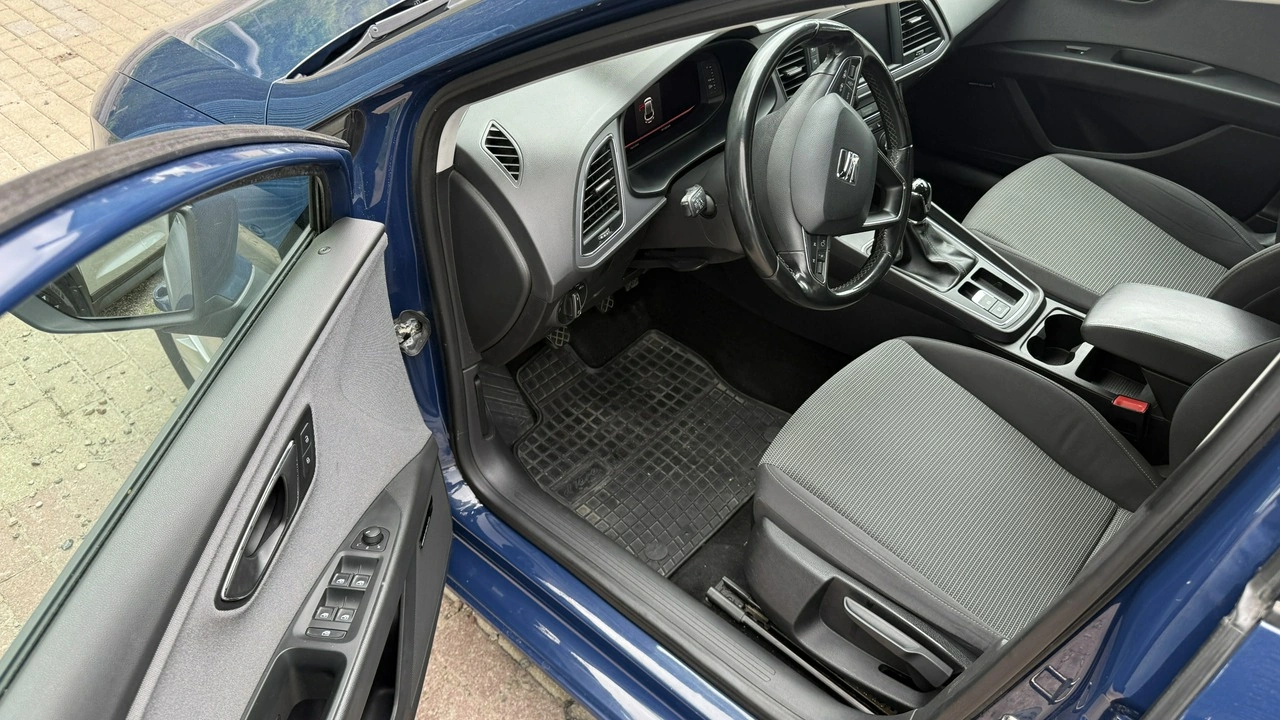 Seat Leon - Zdjęcie 14