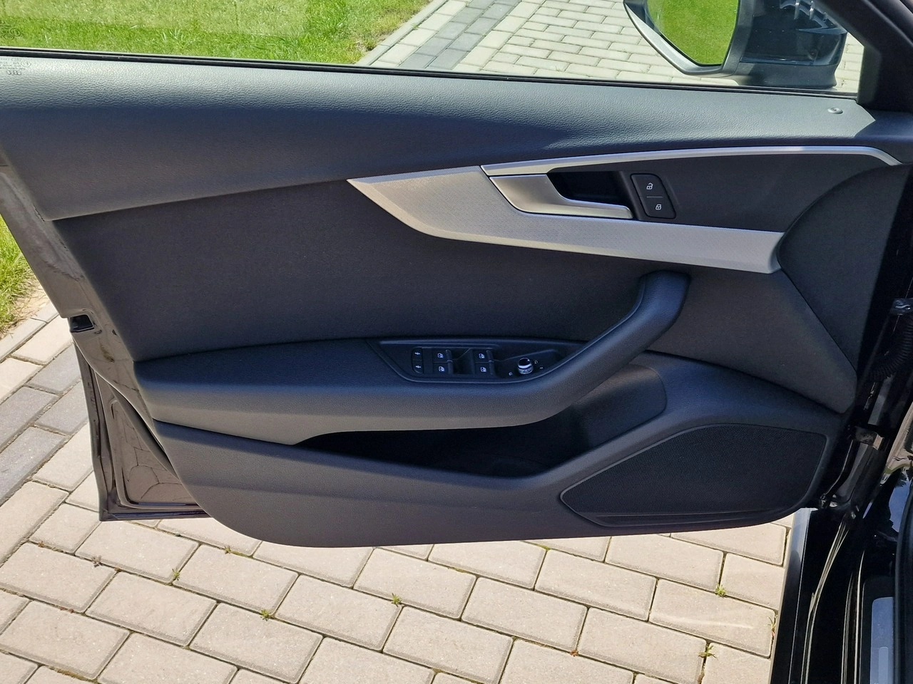 Audi A4 - Zdjęcie 16