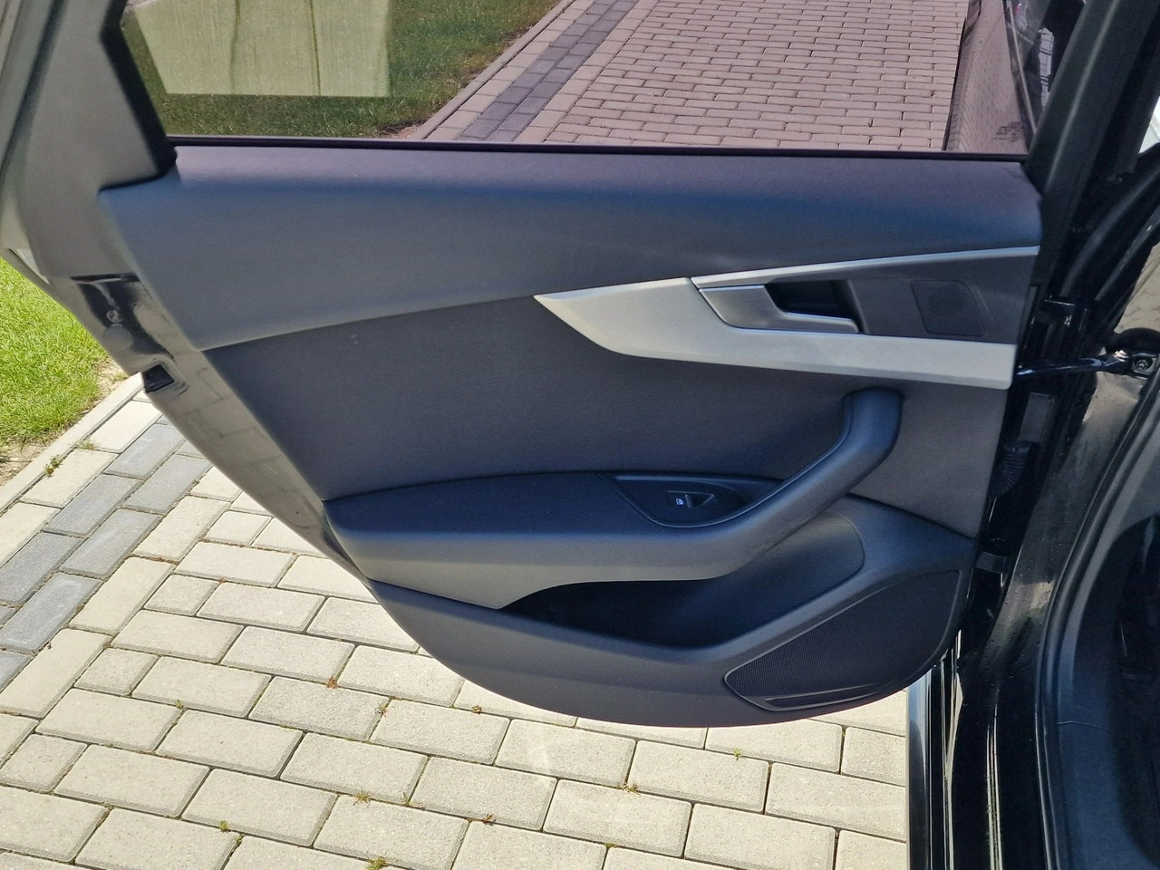 Audi A4 - Zdjęcie 18