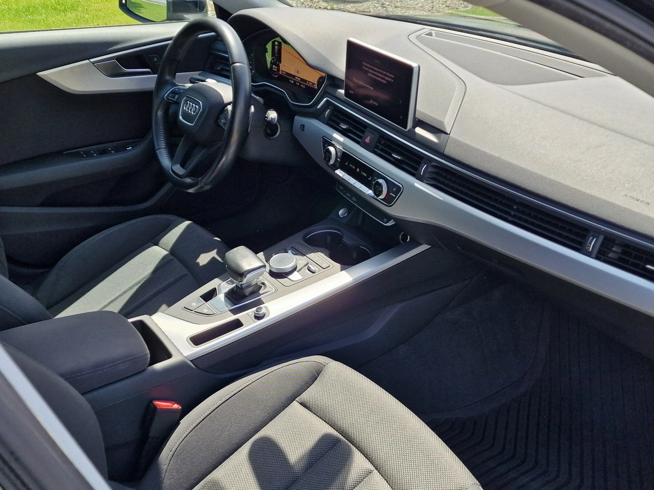 Audi A4 - Zdjęcie 19