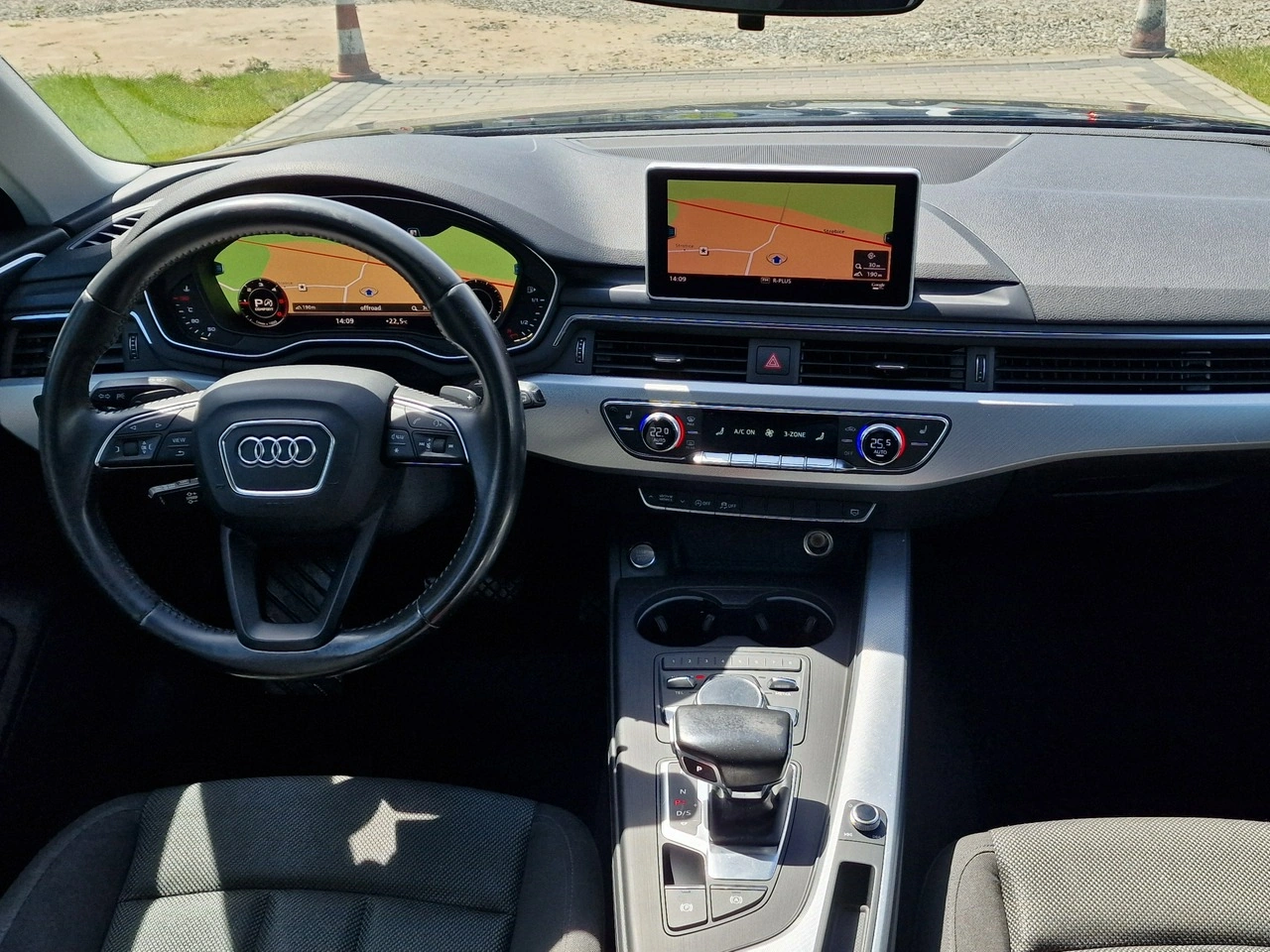 Audi A4 - Zdjęcie 24