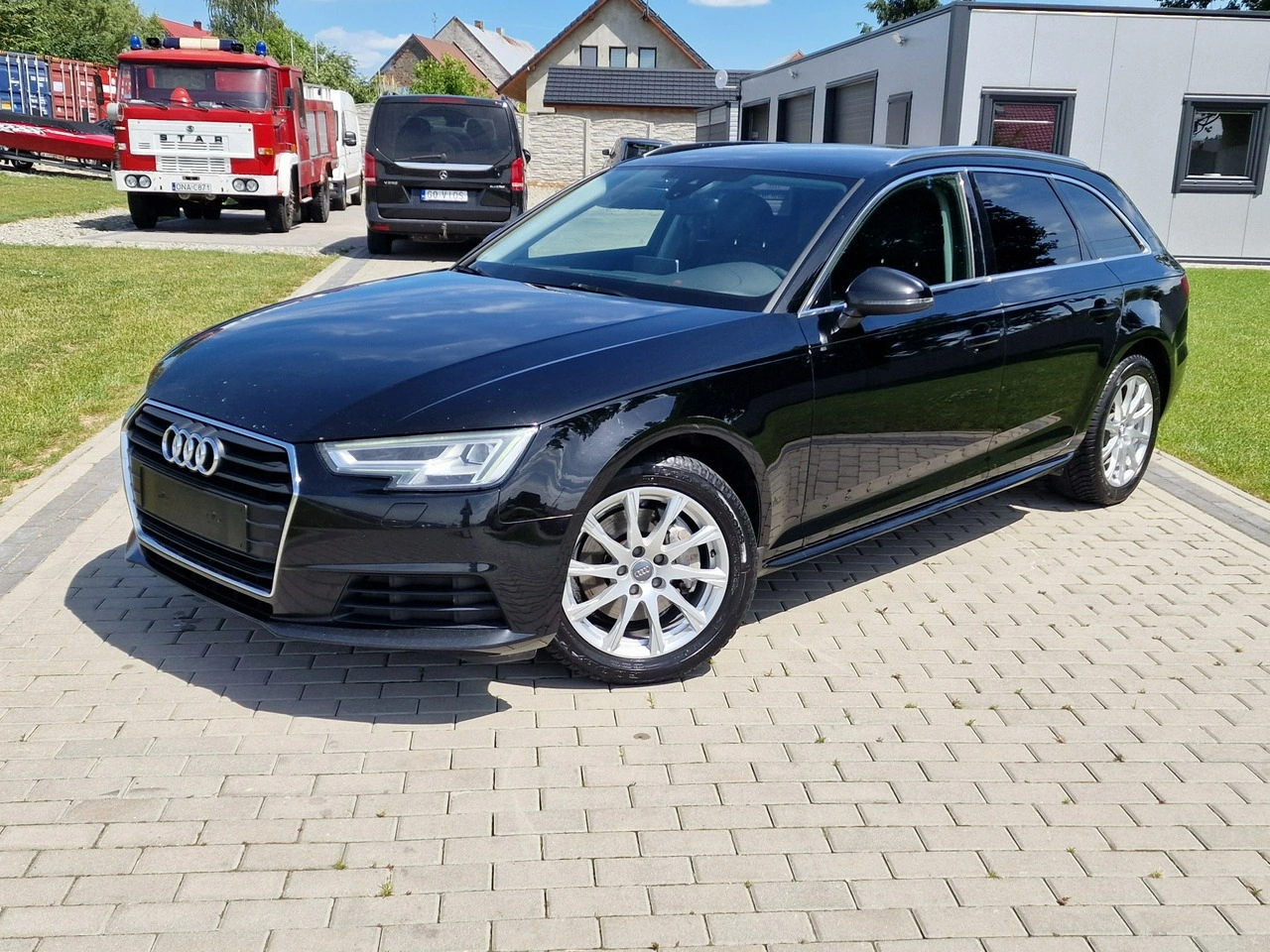 Audi A4 - Zdjęcie 29