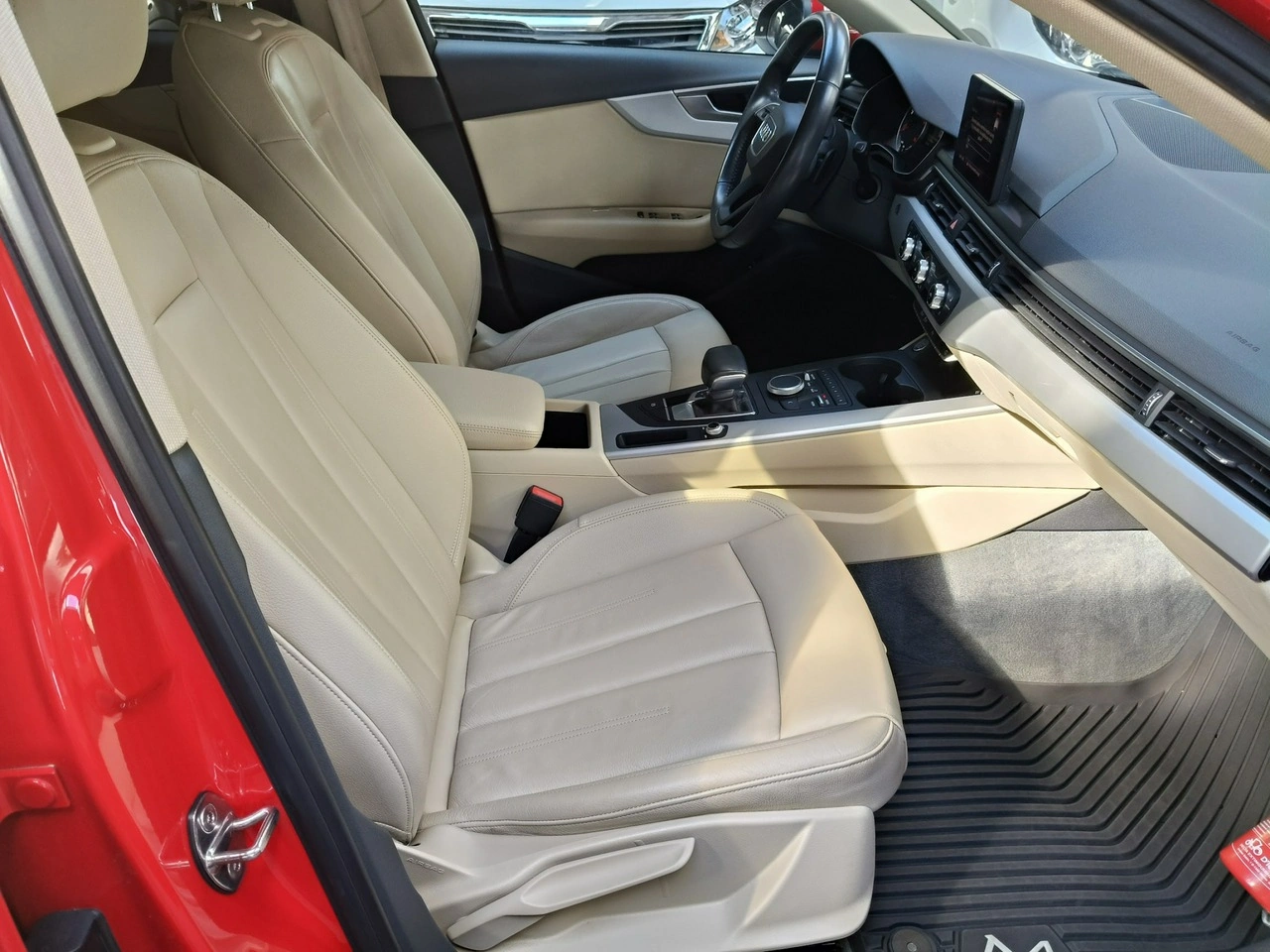 Audi A4 - Zdjęcie 14