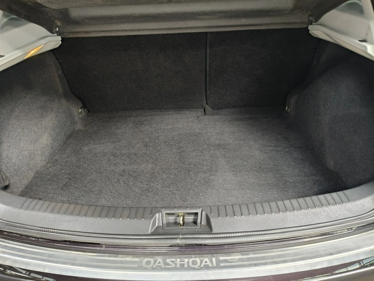 Nissan Qashqai - Zdjęcie 12